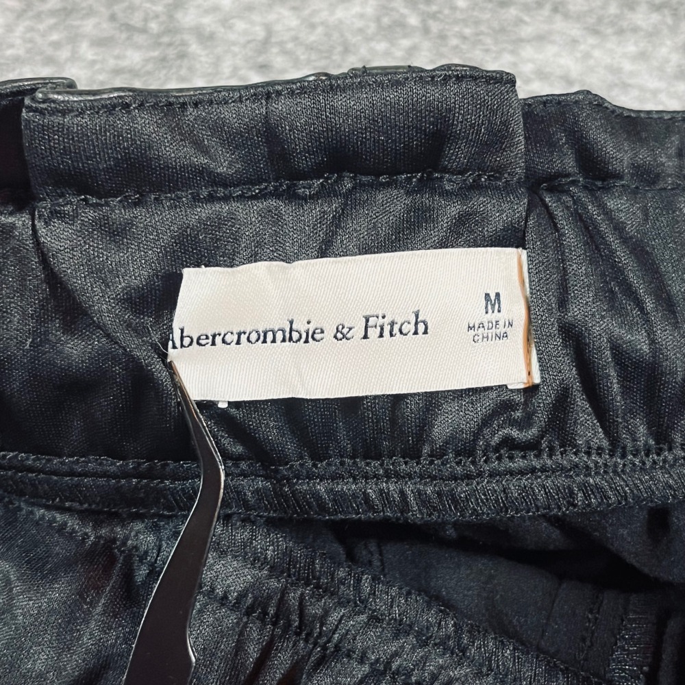 Abercrombie & Fitch Vegan Leather Pants Womens M Black Paperbag‎ Waist Edgy Chic - Picture 7 of 11